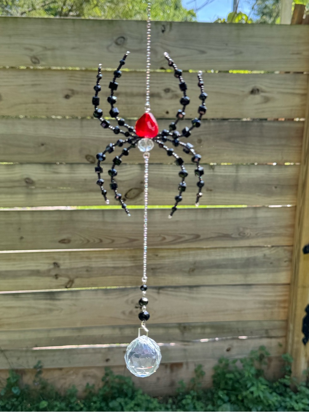 Queen Of Hearts ❤️ Beaded Spider Suncatcher Rainbow Maker Prism